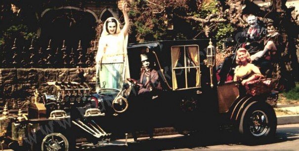 Which Was the Best Spooky Family Car ? The Munster?s Koach or the Addams  Family?s Packard V-12?